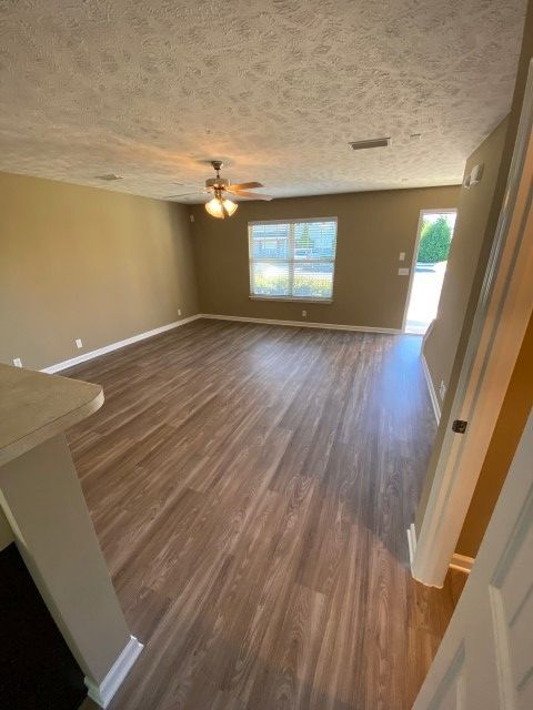 Building Photo - 2BR/2.5BA Condo in Puckett Downs