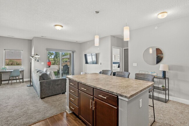 Foto del interior - Cascades at Jordan Creek