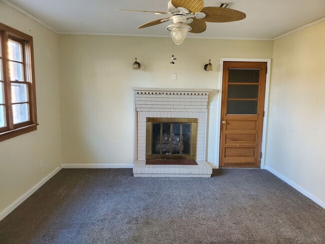 Building Photo - Oxford Heights Subdivision