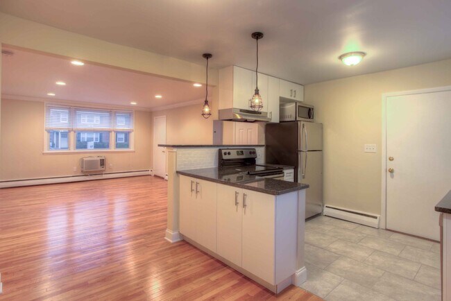 Foto del interior - Paoli Court