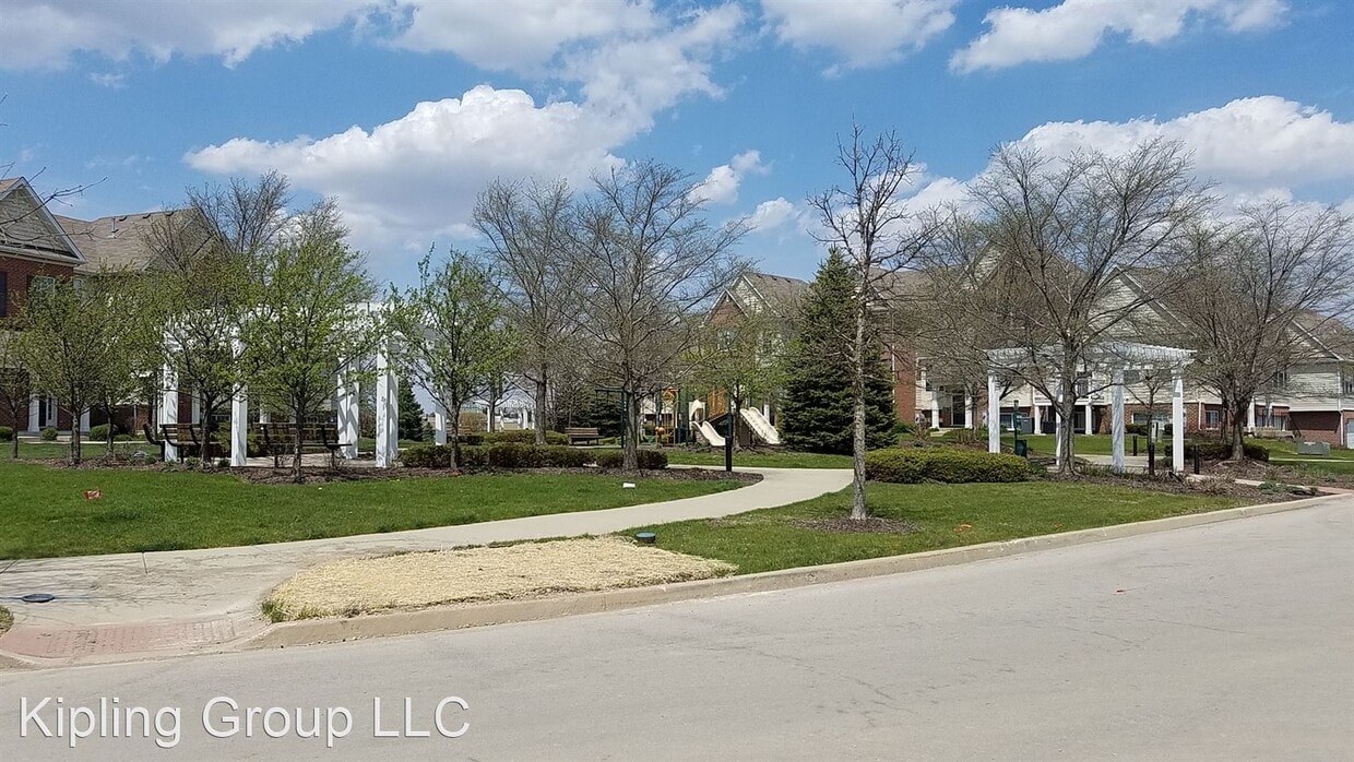 Building Photo - 2 br, 1 bath House - 4312 Timber Ridge Court
