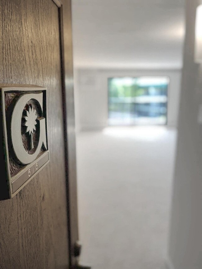 Condo Entrance - 10411 Cedar Lake Rd