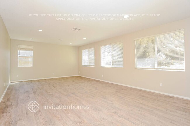 Foto del edificio - 6814 Miramar Ln