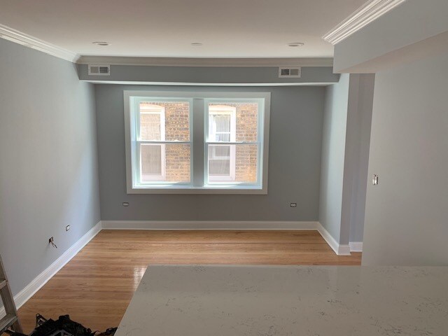 Building Photo - 739 Brummel St