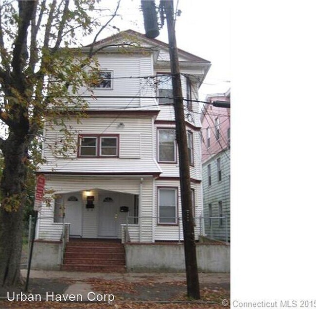 Foto del edificio - 202-204 Chatham St