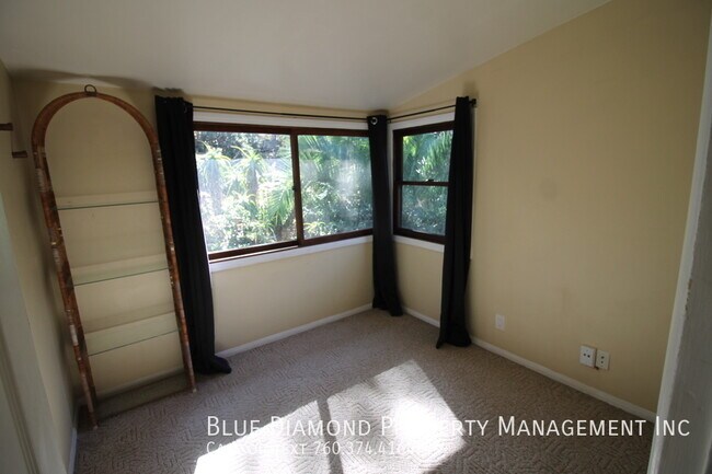 Building Photo - Furnished 2 BR, 1 BA Coastal Cabin