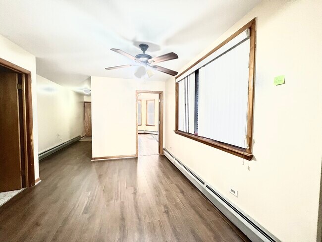 Living Room - 3127 S Emerald Ave