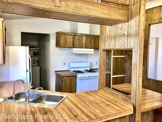 Building Photo - 3 br, 2 bath House - 1103 Lipan Trail