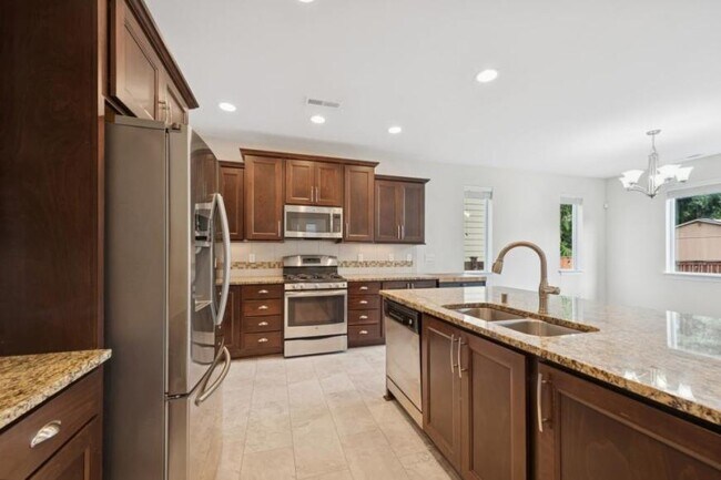Foto del edificio - 3 bedroom in Bothell WA 98012