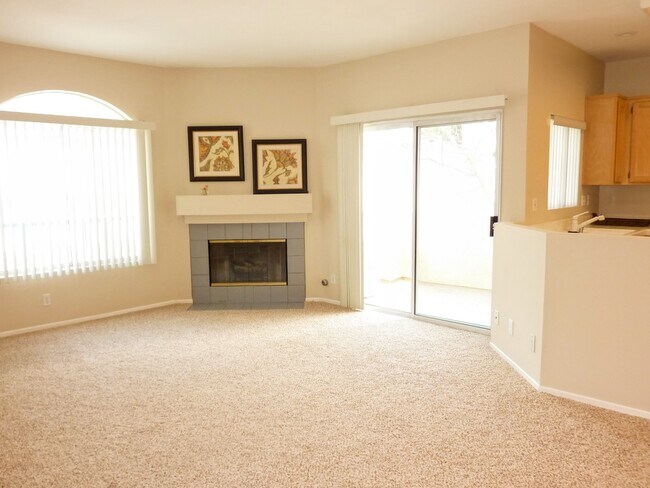 Foto del edificio - 4141 Brookcrest Ct
