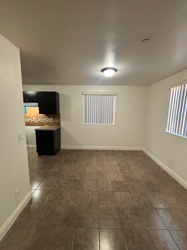 Foto del edificio - 160 W 52nd St