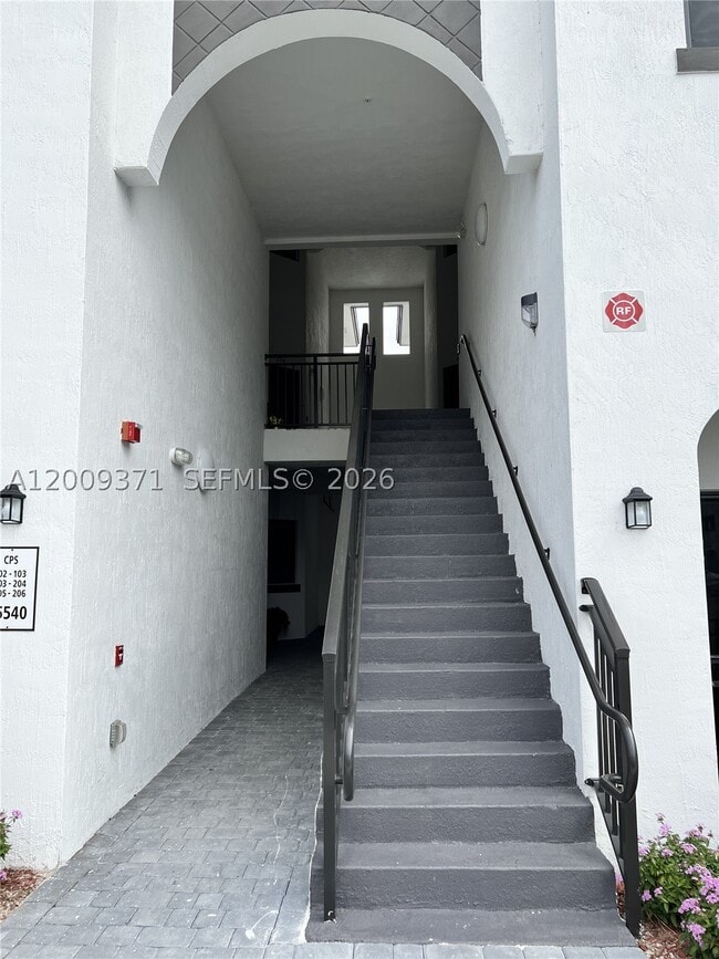 Building Photo - 15540 SW 136th St