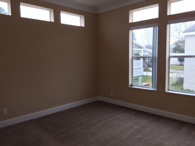 Building Photo - 138 Forest Dr