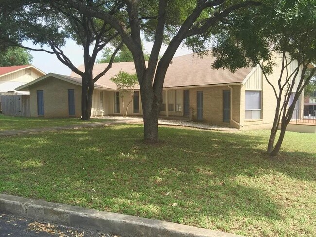 Foto del edificio - 122 Rilla Vista Dr