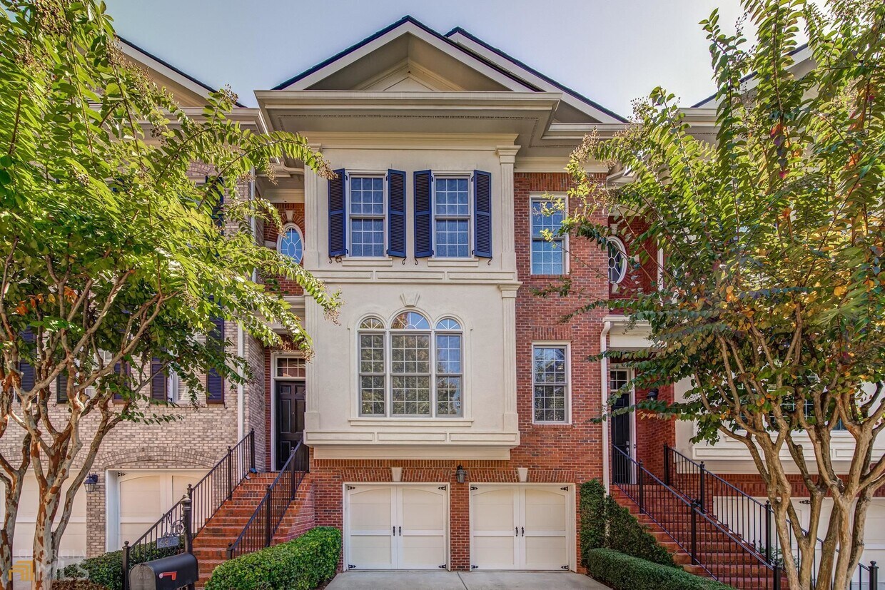 4317 Kingston Gate Cove, Chamblee, GA 30341 Townhome Rentals in