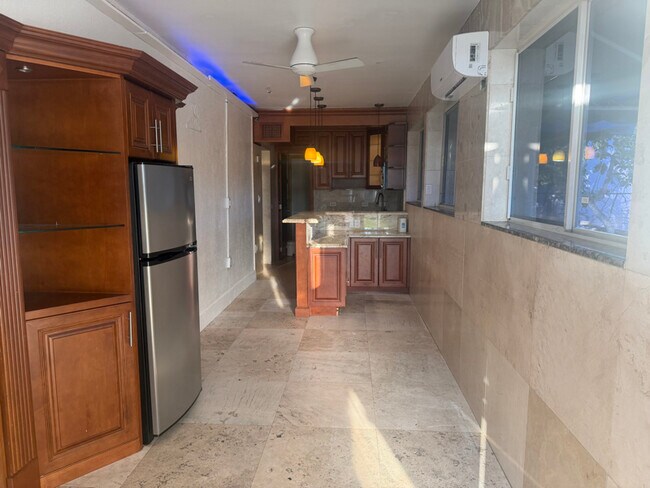 Building Photo - 6XXX Dawson St