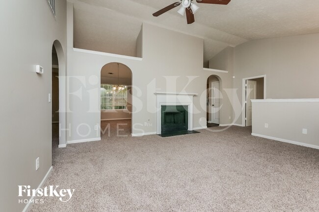 Foto del edificio - 10668 Daisy Cove