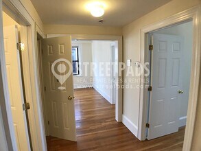 Building Photo - 881 Massachusetts Ave