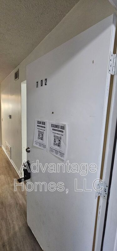 Foto del edificio - 702 N 70th St