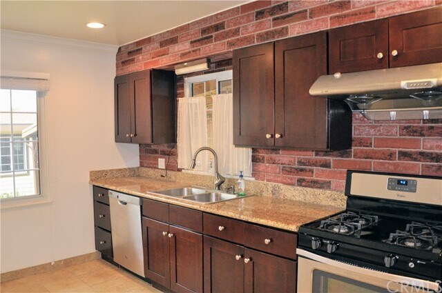 Foto del edificio - 1022 Douglass Dr