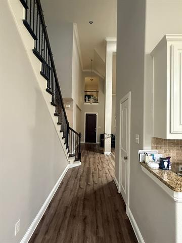 Foto del edificio - 15572 Yarberry Dr