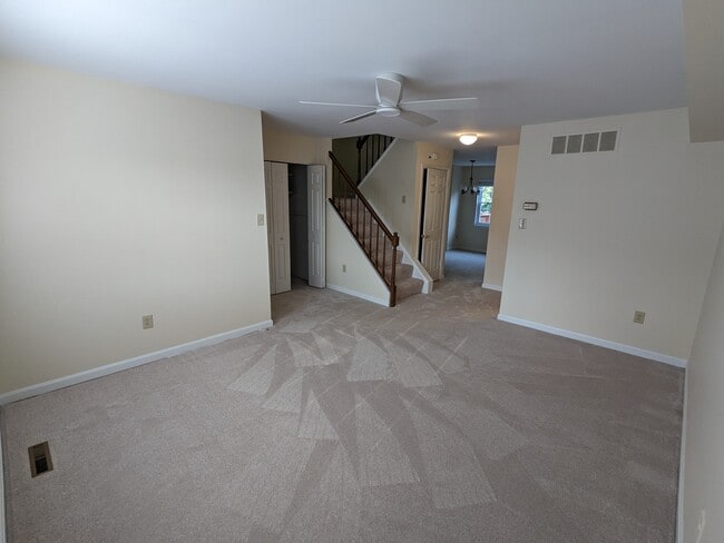 main level - 3574 Lowlen Ct