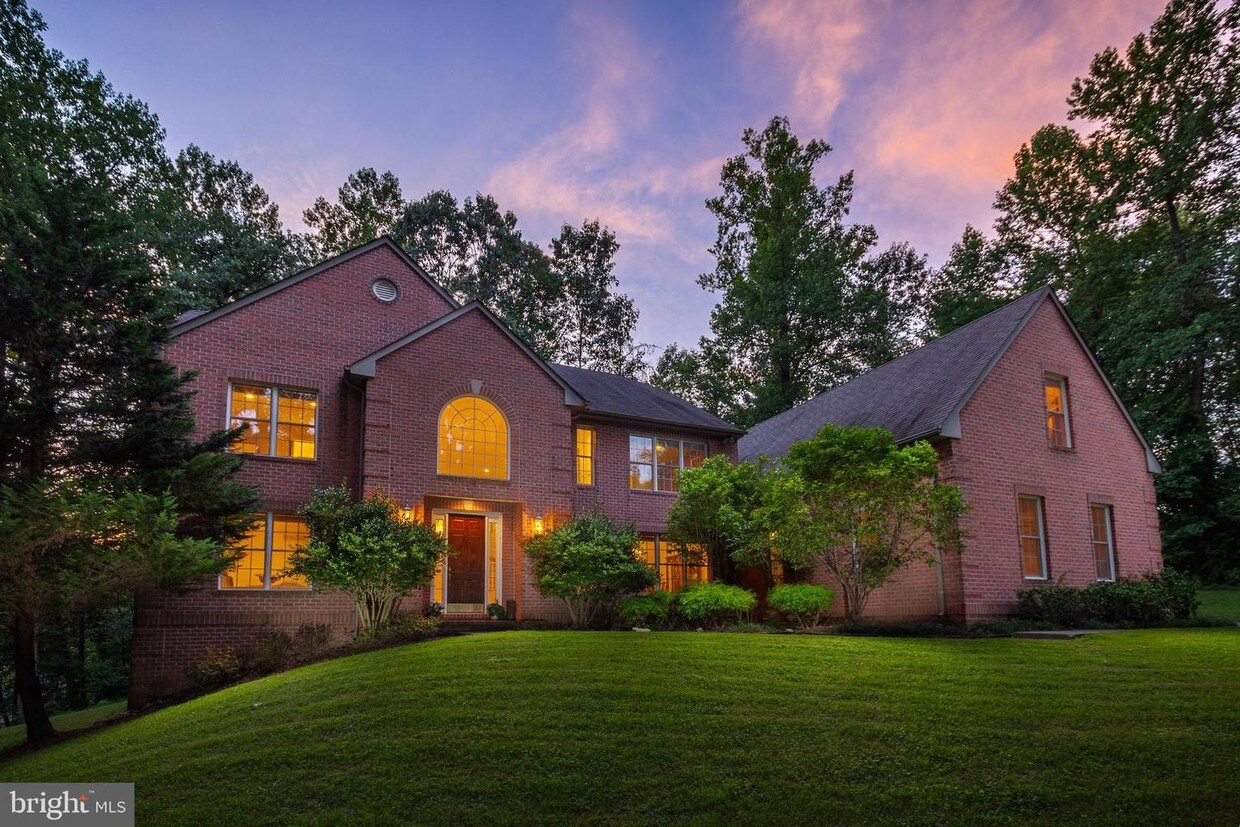 Foto principal - 11919 Park Heights Ave