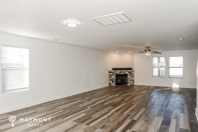 Building Photo - 101 Rein Dance Ln