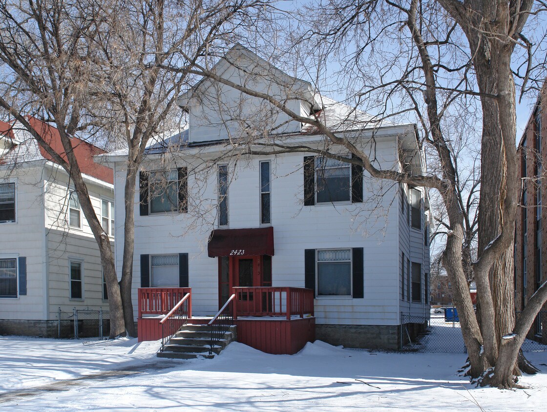 Primary Photo - 2423 Blaisdell Ave