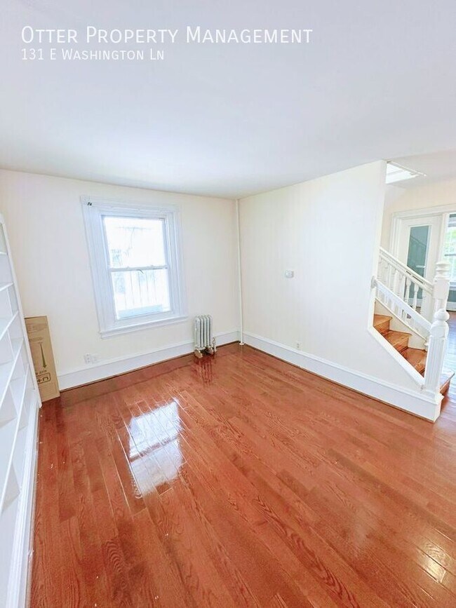 Foto del edificio - 131 E Washington Ln