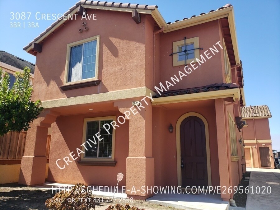 Primary Photo - Spacious, Comfortable Home in Marina