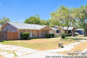 Building Photo - 6010 Castle Hunt Dr