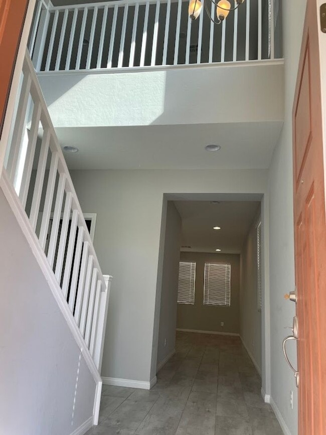 Foto del edificio - Rhodes Ranch South- 4 Bedroom 3 Bath Home