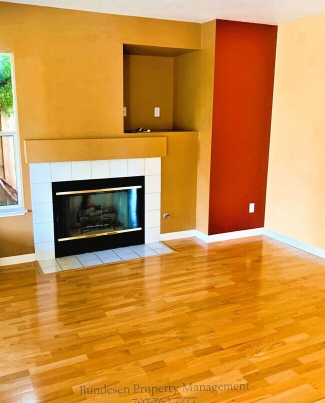 Foto del edificio - 1790 Stone Creek Dr