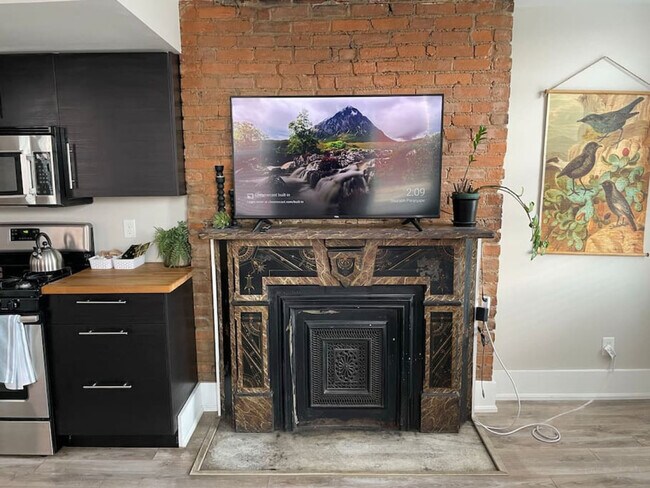 Foto del edificio - 1470 Goetz Alley