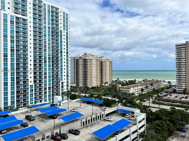 Foto del edificio - 1965 S Ocean Dr