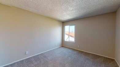 Interior Photo - Huntington Vista