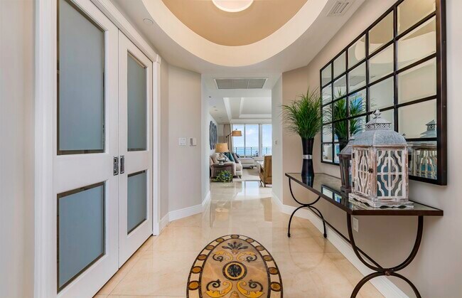 Foto del edificio - 799 Crandon Blvd