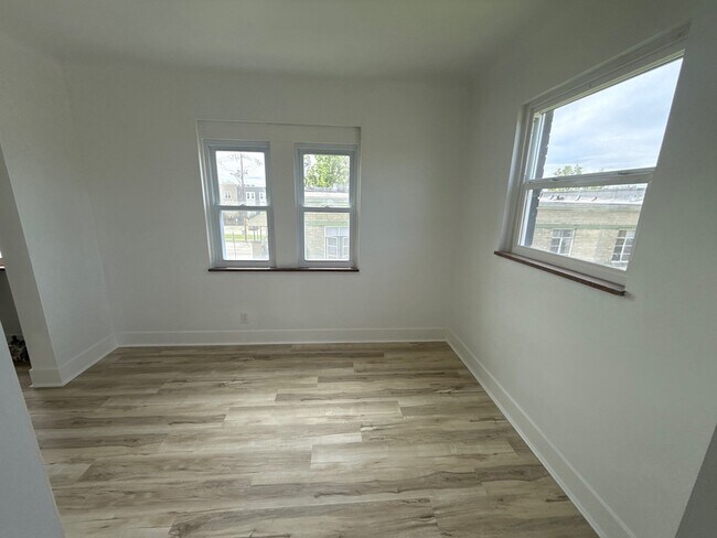 Foto del edificio - 7209 Brookcrest Dr