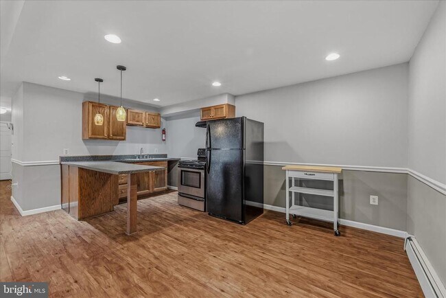 Foto del edificio - 2289 Potomac Rd