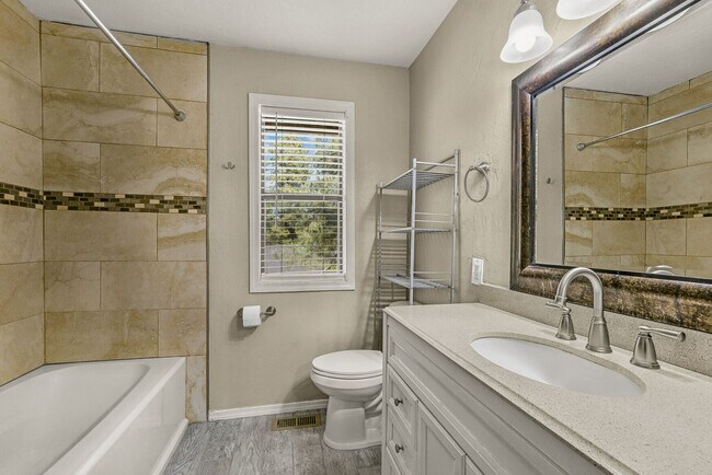 Foto del edificio - 4573 Canyon Loop