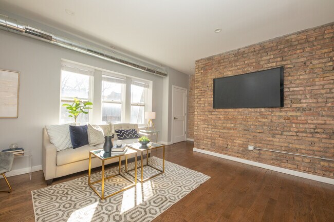 Foto del edificio - 860 W Barry Ave