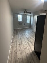 Building Photo - 3679 S Broadway