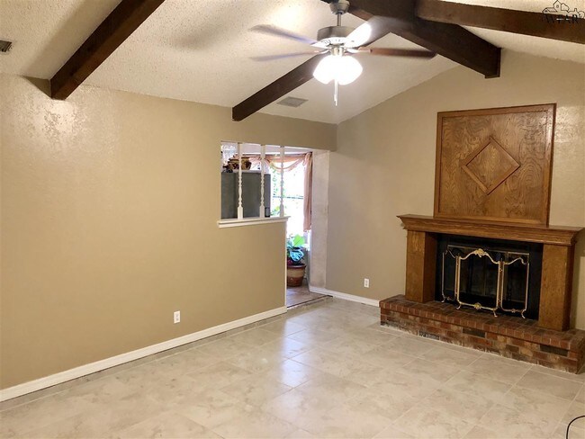 Building Photo - 5512 Rhone Dr