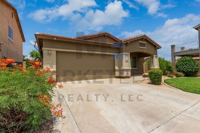 Building Photo - 4Bed/2Bath House in Surprise! $199 MOVE-IN...