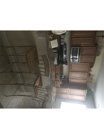 Building Photo - 10144 Arbor Run Dr