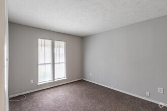 2BR, 2BA - 910 SF - Allure