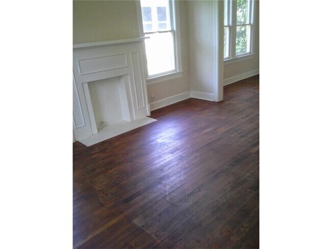 Foto del edificio - 1000 E 44th St