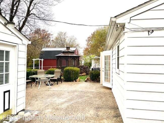 Building Photo - 3 br, 1.5 bath House - 7108 John Adams Way