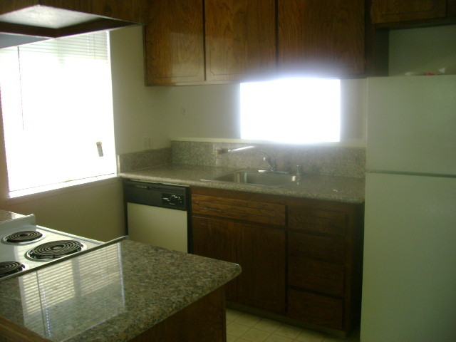 Foto del edificio - Curtis Park Upstairs 2 Bedroom Apartment